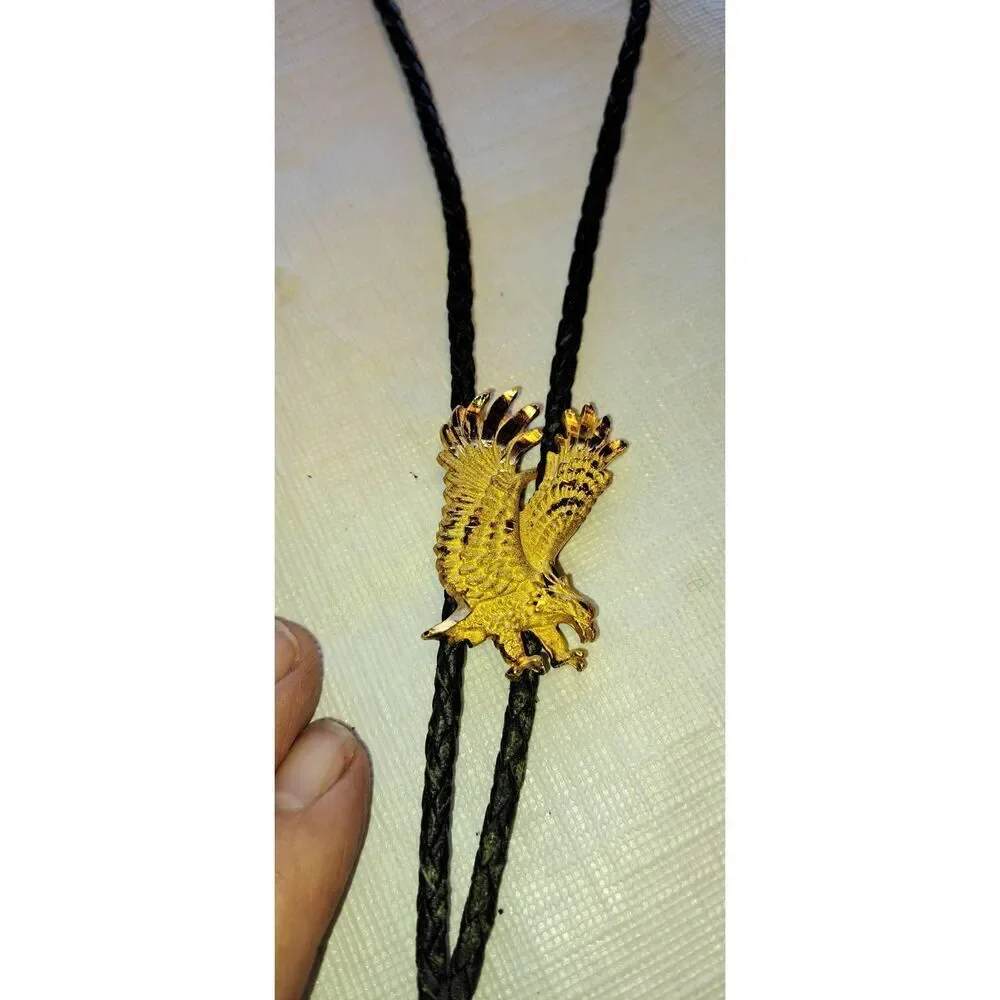 Vintage Gold Tone Bald Eagle Bolo Tie 18 inches